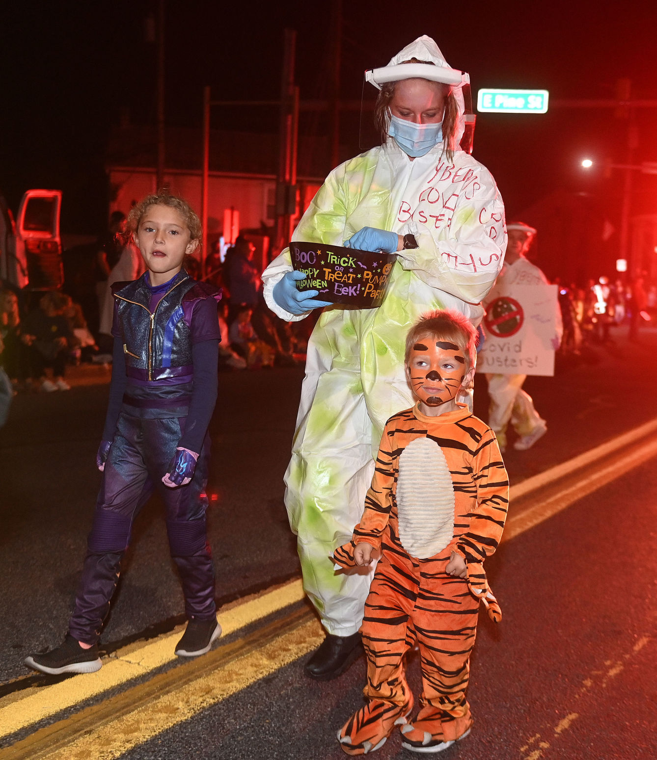 Mount Holly Springs Halloween Parade 6
